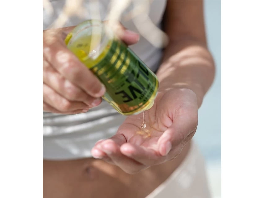 KORRES Pure Greek Olive 3-in-1 Nourishing Oil 4 KORRES Pure Greek Olive 3-in-1 Nourishing Oil - Image 2