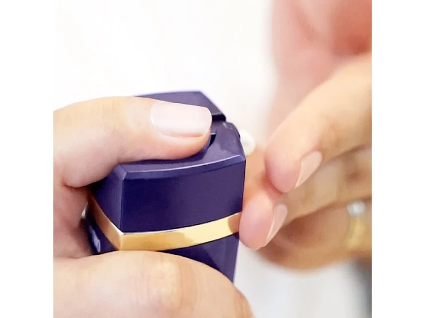 DefenAge 8-in-1 BioSerum 4 DefenAge 8-in-1 BioSerum - Image 2