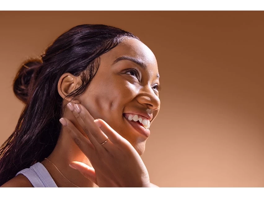 EltaMD UV AOX Mist Face & Body Broad Spectrum SPF 40 8 EltaMD UV AOX Mist Face & Body Broad Spectrum SPF 40 - Image 6