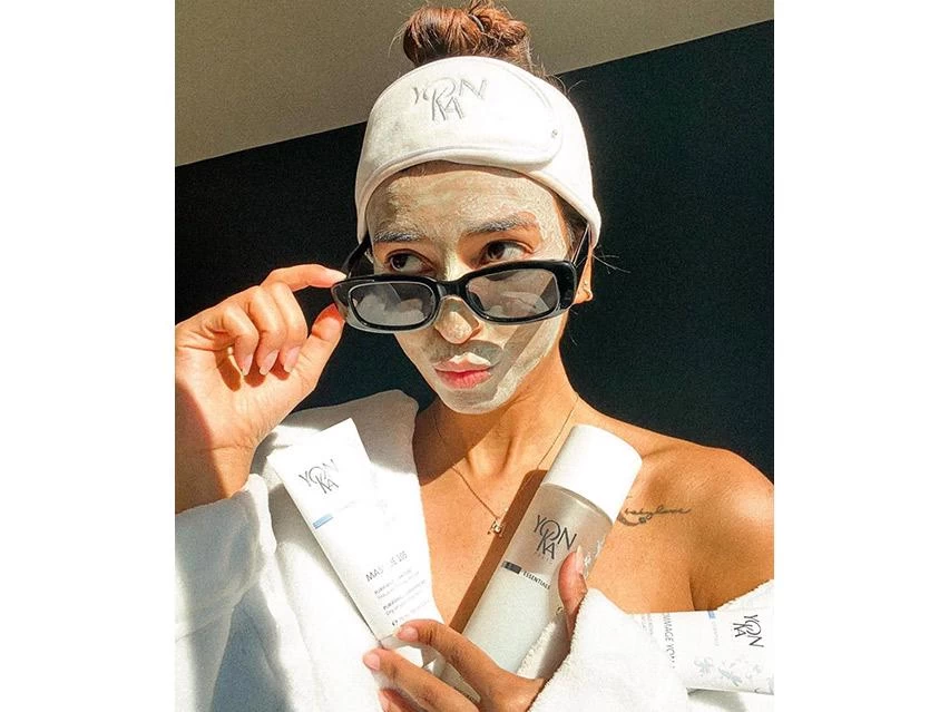 Yon-Ka Masque 105 Purifying Clarifying Mask 7 Yon-Ka Masque 105 Purifying Clarifying Mask - Image 5