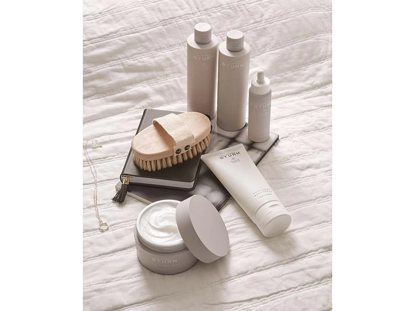 Dr. Barbara Sturm Body Brush - Soft 8 Dr. Barbara Sturm Body Brush - Soft - Image 6