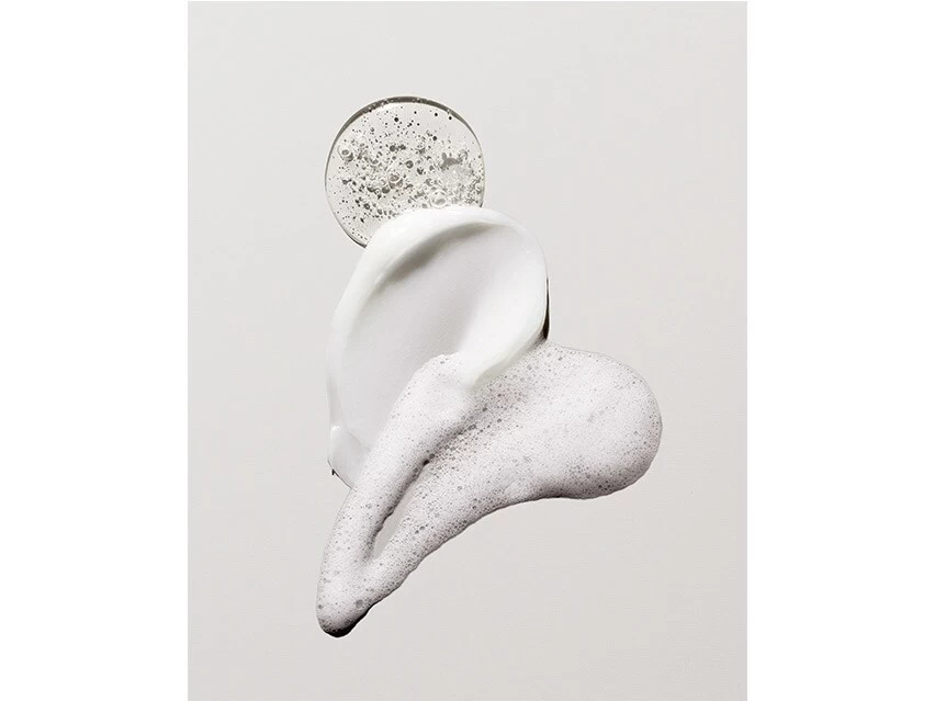 RevitaLash® Cosmetics Volumizing Hair Collection Travel Set - Limited Edition 4 RevitaLash® Cosmetics Volumizing Hair Collection Travel Set - Limited Edition - Image 2