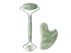 LATHER Jade Roller And Gua Sha Set