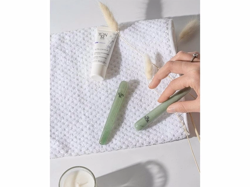 Yon-Ka Massage Crystals Face Sculpting Tool 8 Yon-Ka Massage Crystals Face Sculpting Tool - Image 6