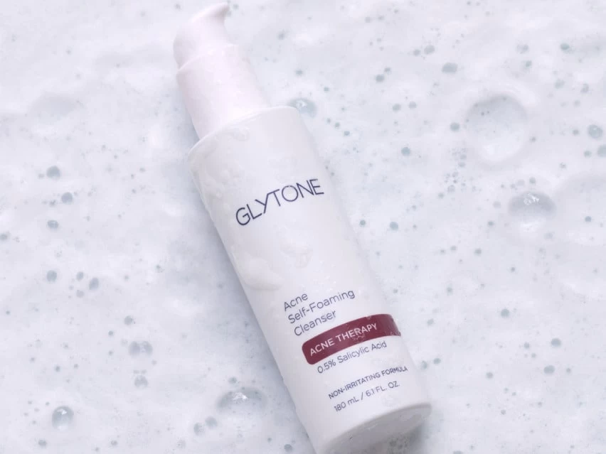 Glytone Acne Self-Foaming Cleanser 5 Glytone Acne Self-Foaming Cleanser - Image 3