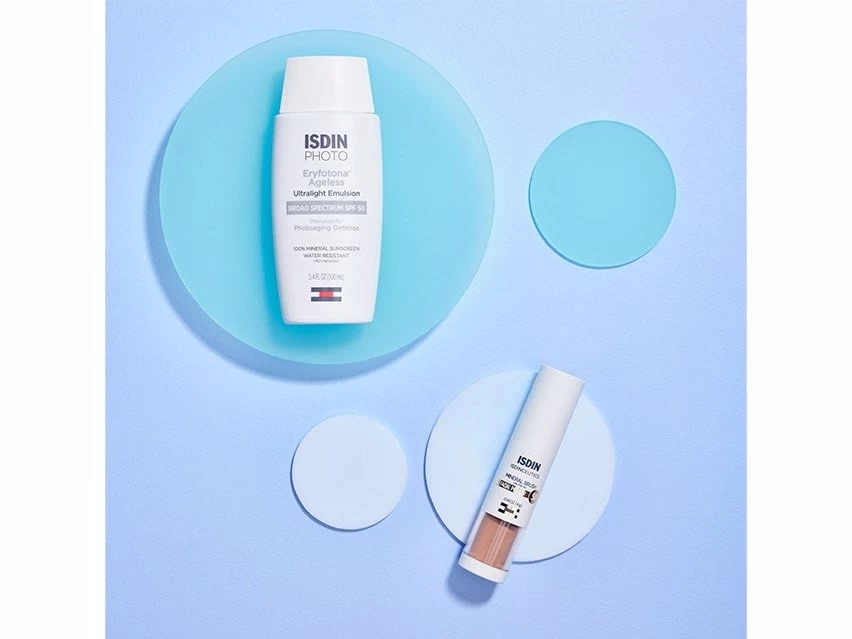 ISDIN Flawless Finish Mineral Sun Protection Duo - Limited Edition 11 ISDIN Flawless Finish Mineral Sun Protection Duo - Limited Edition - Image 9