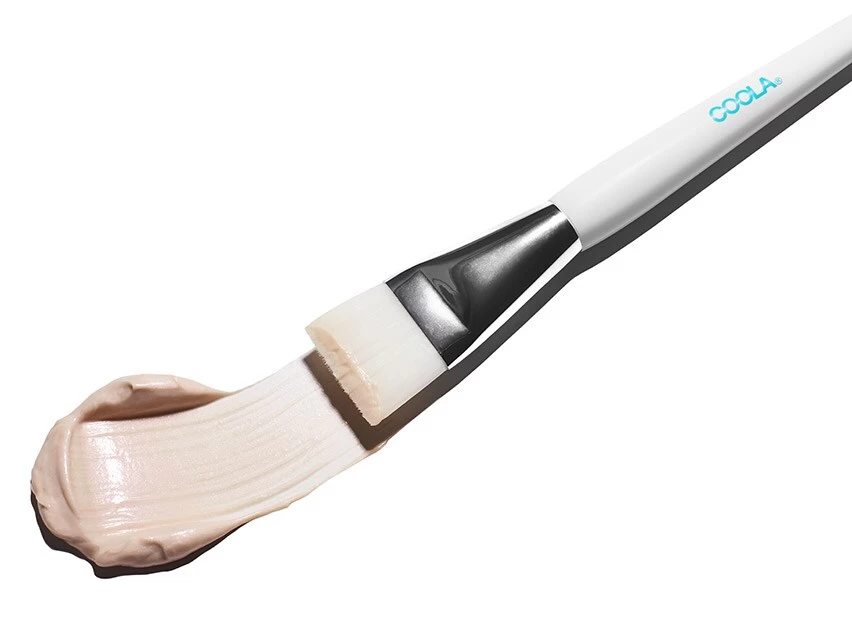 COOLA Facial Mask Brush 4 COOLA Facial Mask Brush - Image 2