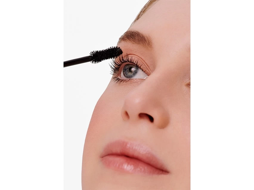 Jane Iredale Beyond Lash Volumizing Mascara 6 Jane Iredale Beyond Lash Volumizing Mascara - Image 4